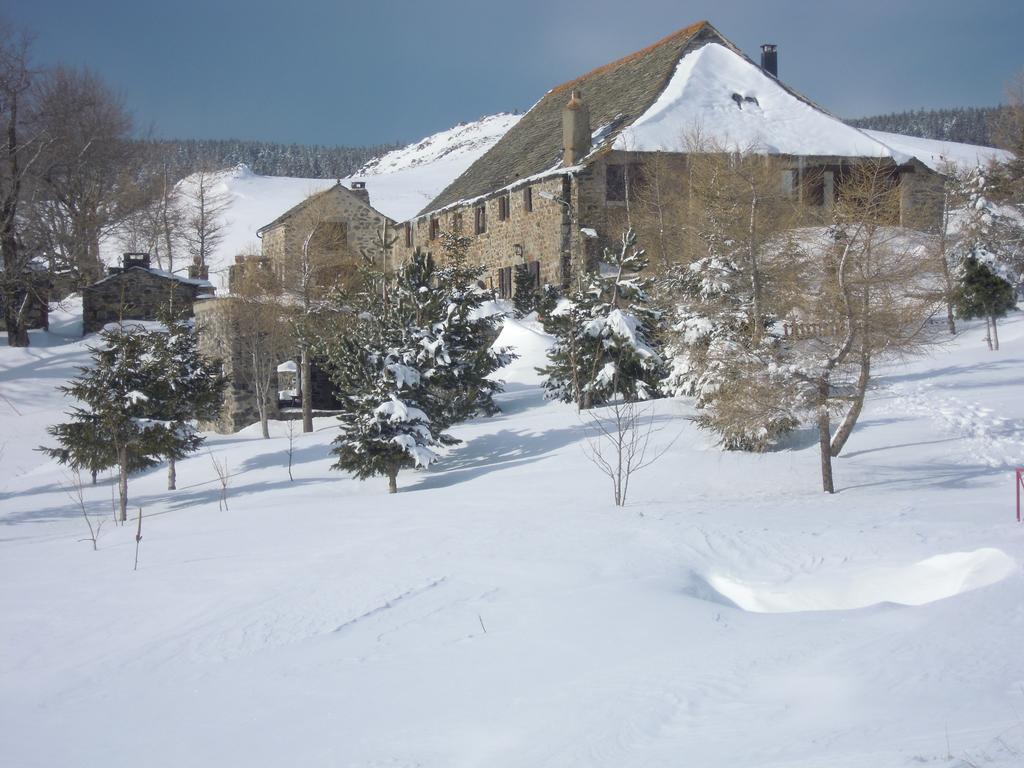 Le Francillon Bed & Breakfast Les Estables Dış mekan fotoğraf