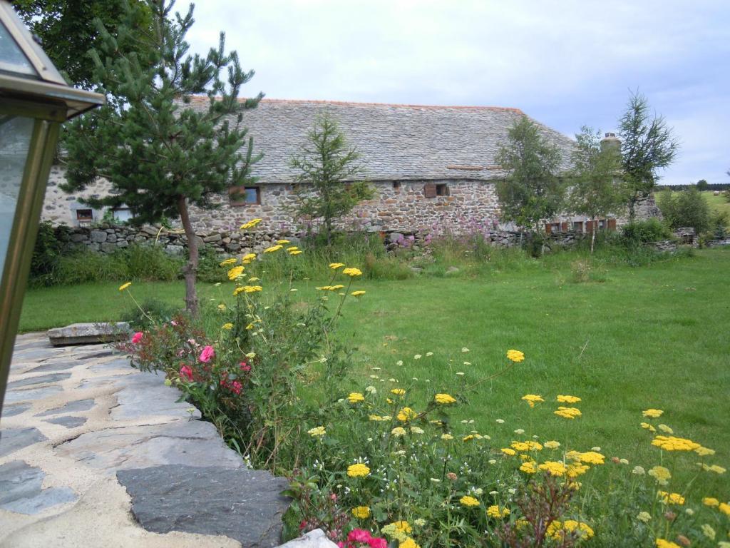 Le Francillon Bed & Breakfast Les Estables Dış mekan fotoğraf